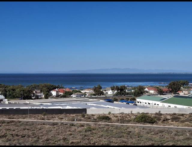 LAND FOR SALE IN SANDY POINT